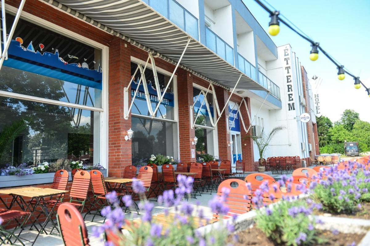 Élmény Balaton Hotel Alsóörs Exterior foto